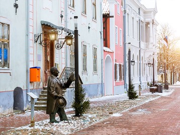 Põneva PÕGENEMISTOAGA seiklus Pärnus KAHELE - Emoti.ee