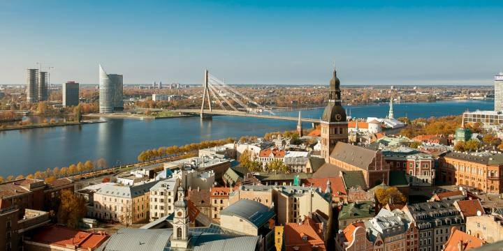 ERIPAKKUMINE — SPA, vahuvein ja KINGITUSEKS kosmeetika - Emoti.ee ERIPAKKUMINE — SPA, vahuvein ja KINGITUSEKS kosmeetika - Emoti.ee